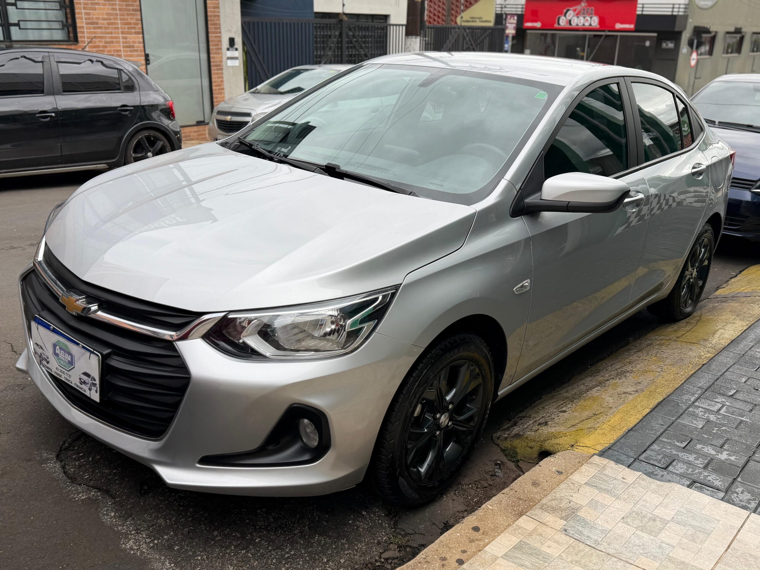 CHEVROLET/ ONIX 1.0 2023 AUTOMÁTICO COMPLETO